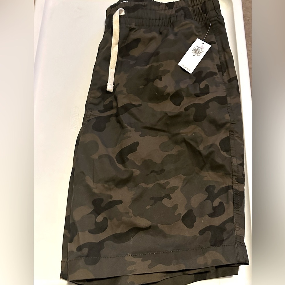 Men’s Medium shorts